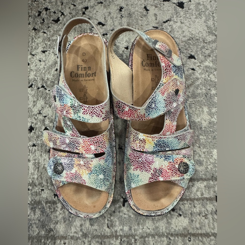 Finn Comfort Colorful Patterned Sandals